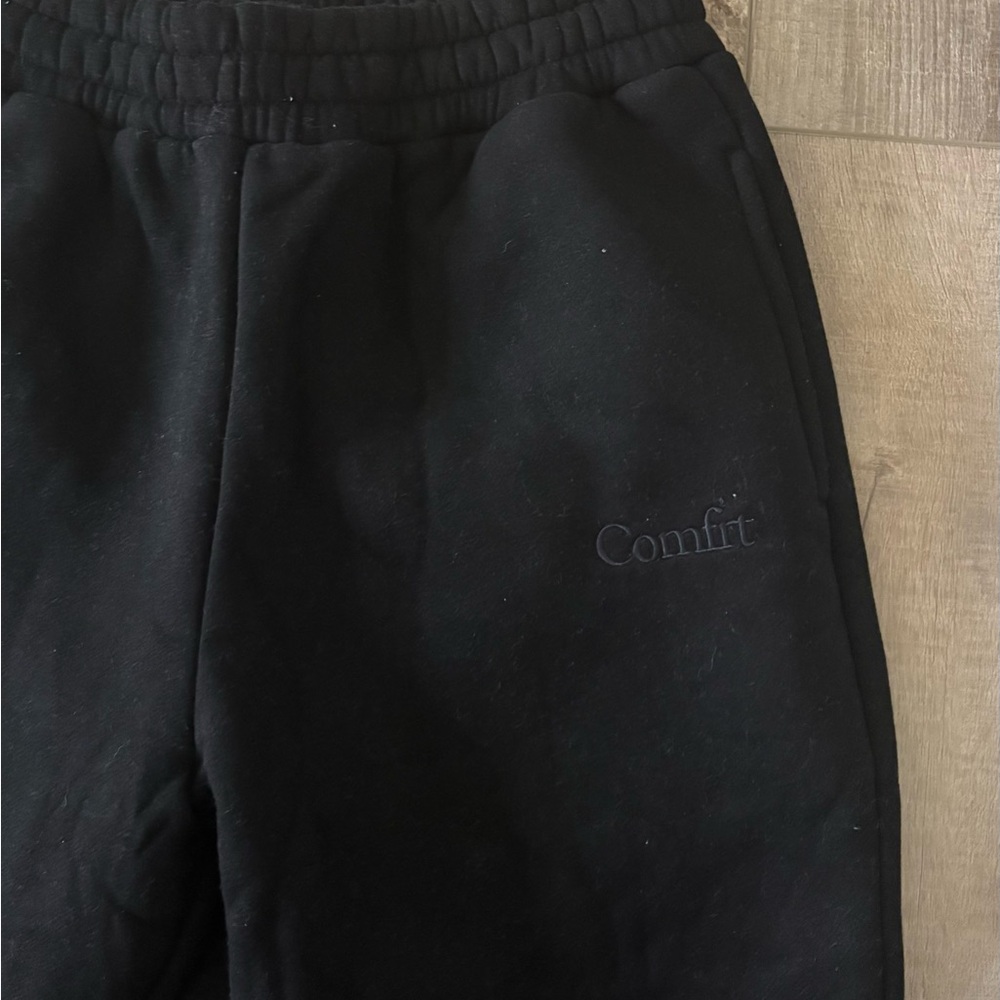 Black Comfrt Sweatpants
